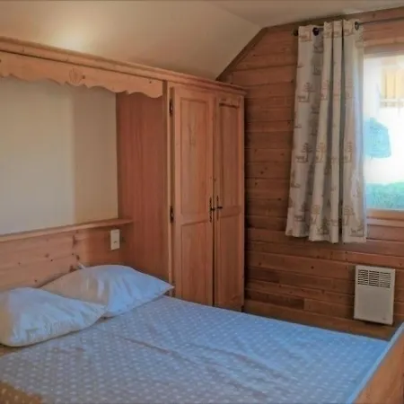 Chalet Avec 4 Chambres Pour 12 Personnes シャレー *